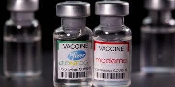 Drugmakers Pfizer Inc, BioNTech and Moderna Inc