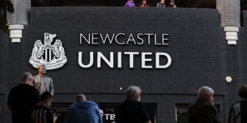 Newcastle Eye Four Manchester United Players.