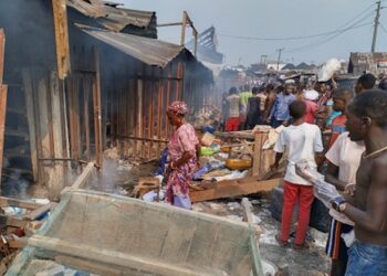 Fire Burns Down Goods In Ogbe-Ijoh Market, Delta State.
