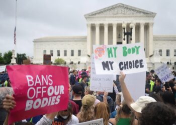 Pro-abortion Protesters Storms White House