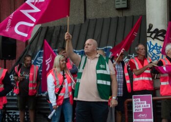 UK postal workers strike