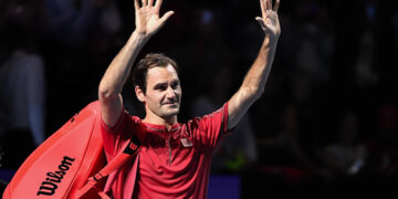 Roger Federer Retires